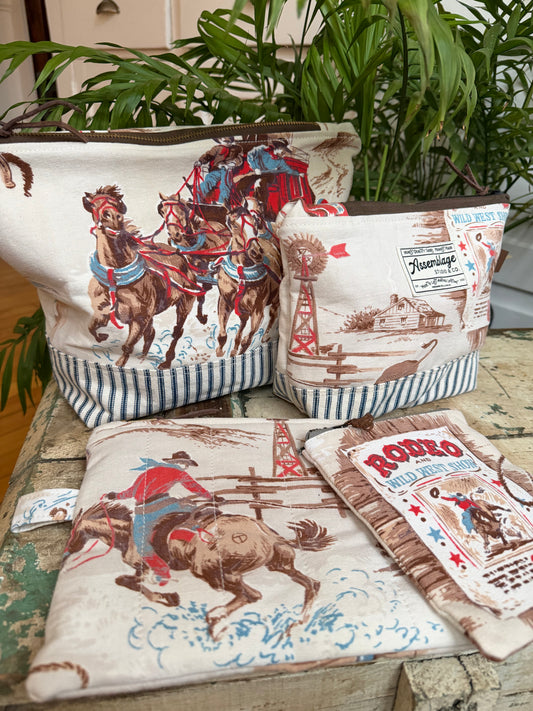 Wild West Zipper Pouches