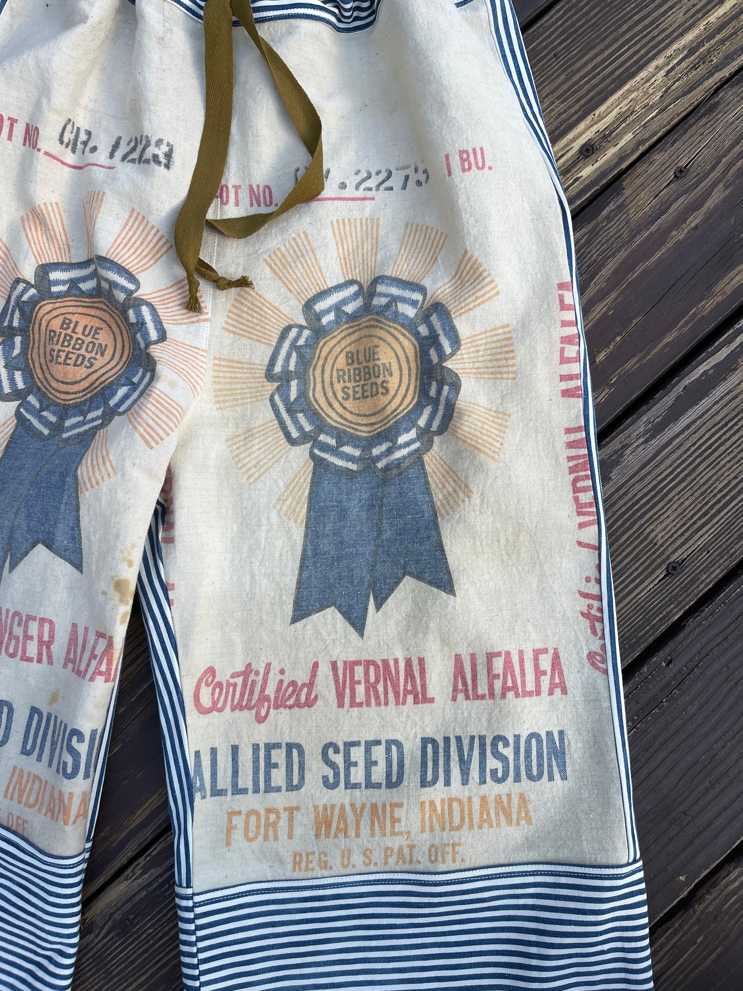 Blue Ribbon Feedsack Pants [M]