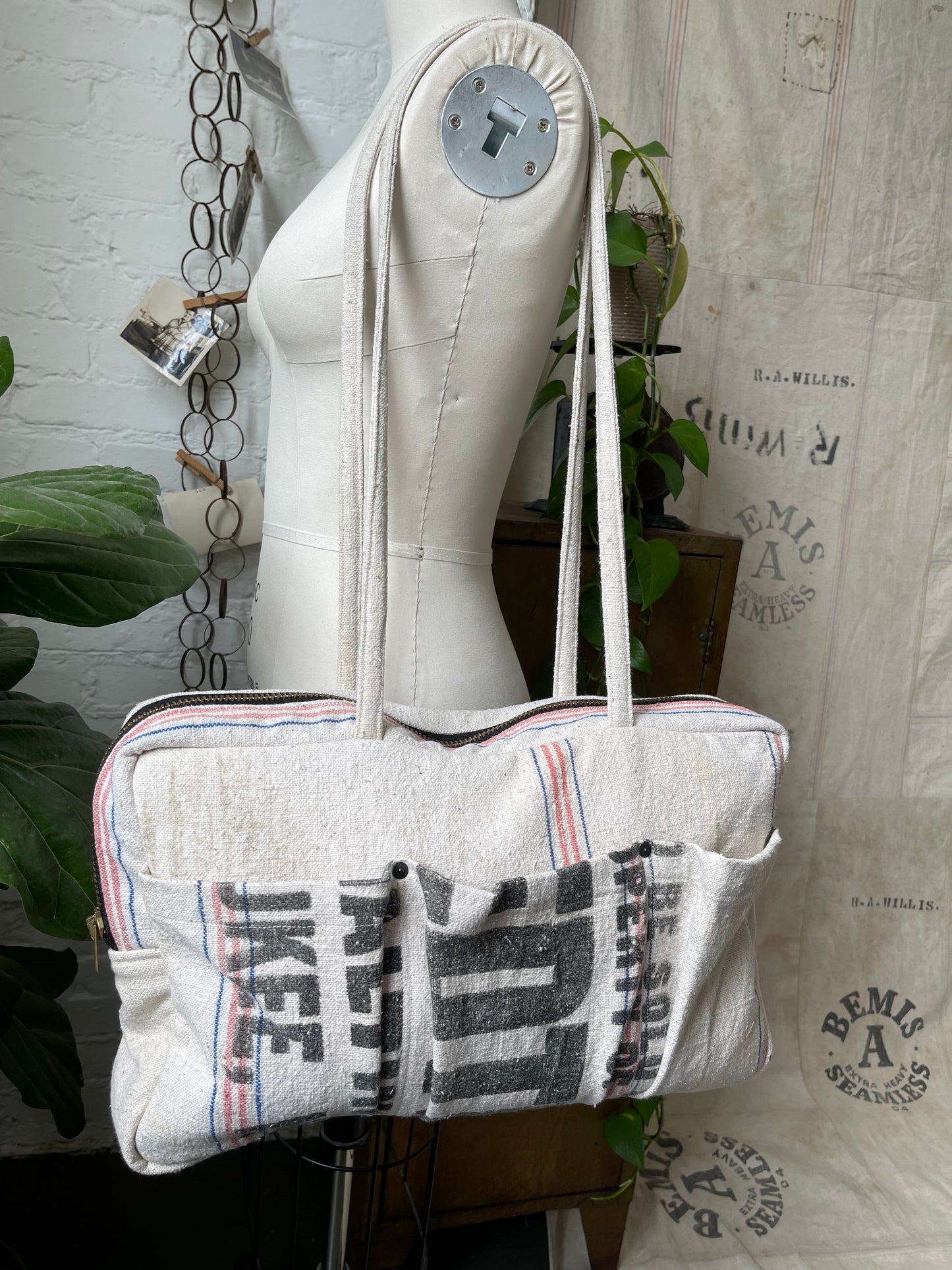 1951 Feedsack Carryall