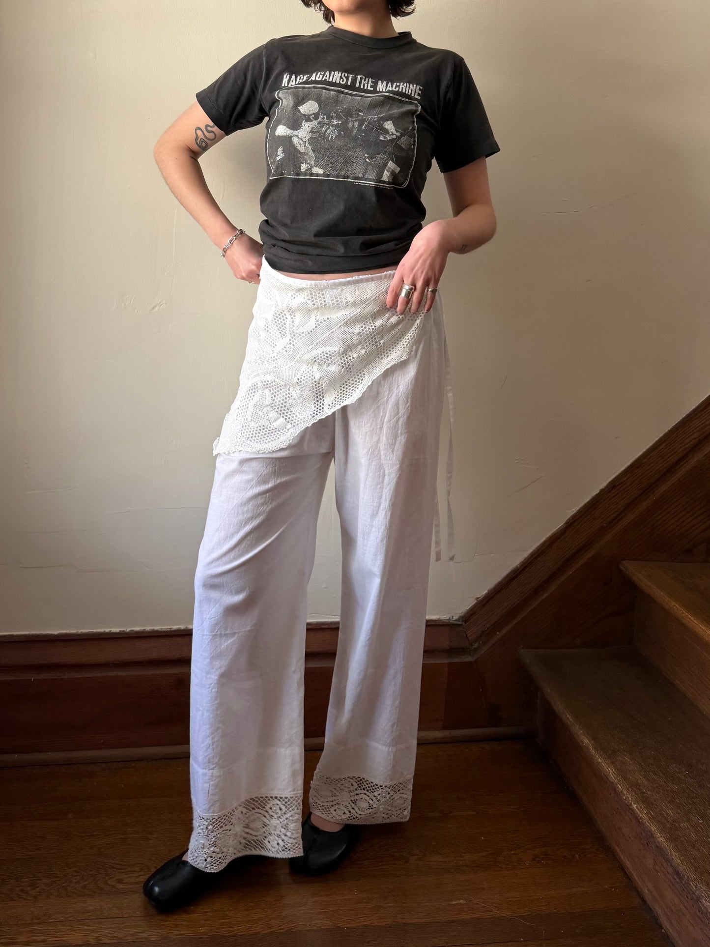 Crochet Hem Bloomer Pants w/ Apron [M/L]
