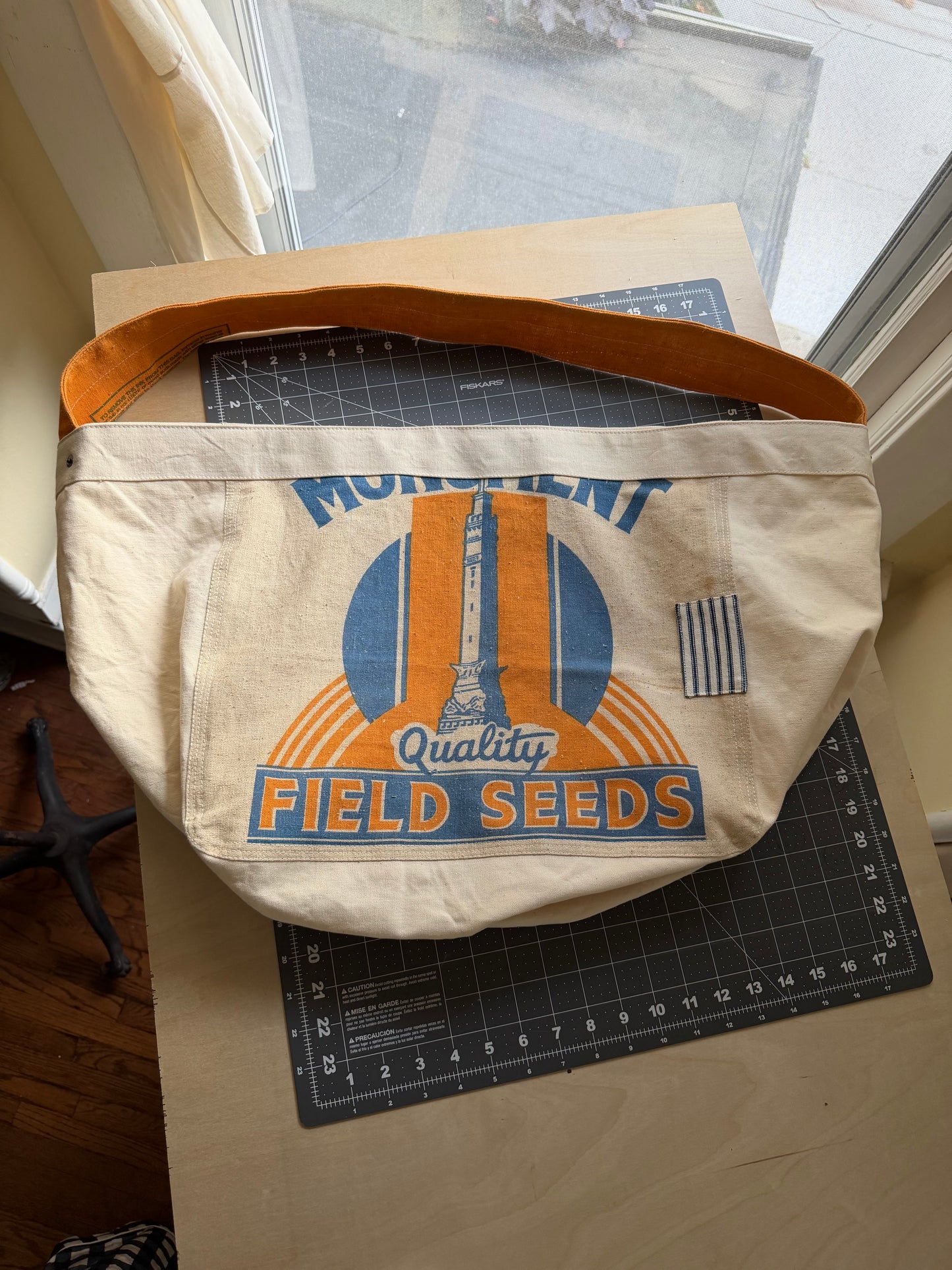 Monument Feed Sack Newspaper Bag