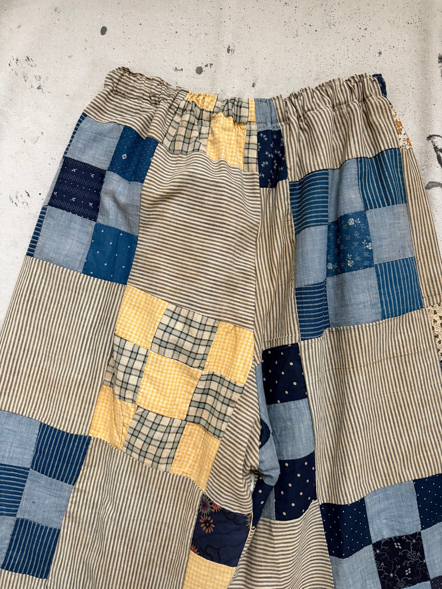 Calico Quilt Topper Pants [M]
