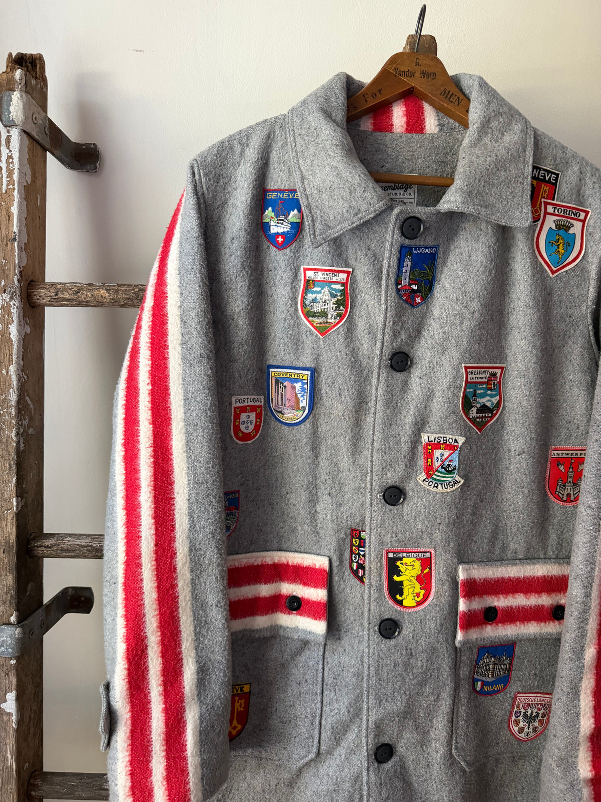 Souvenir Patch Coat [M]