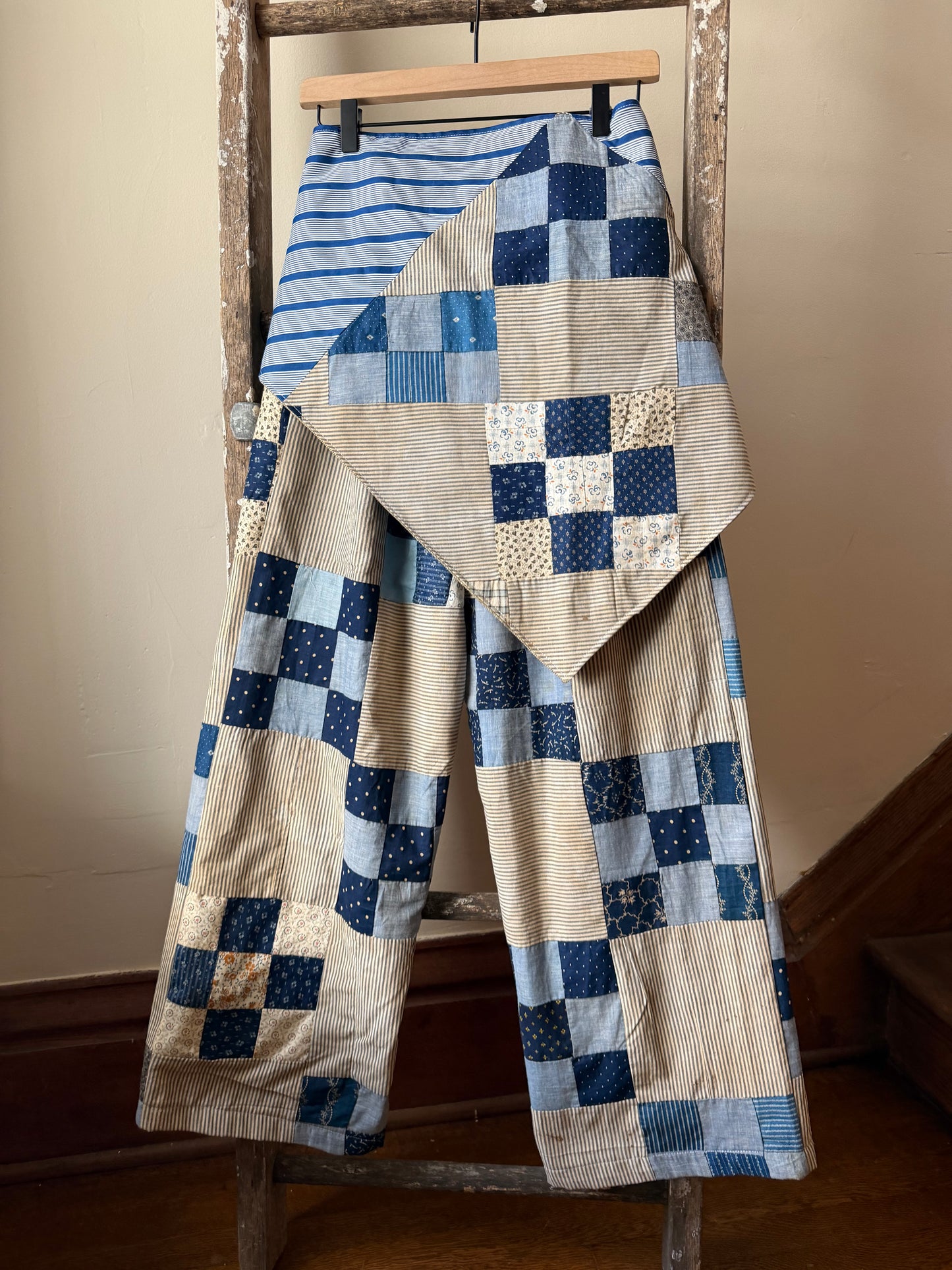Antique Calico Quilt Topper Pants [M]