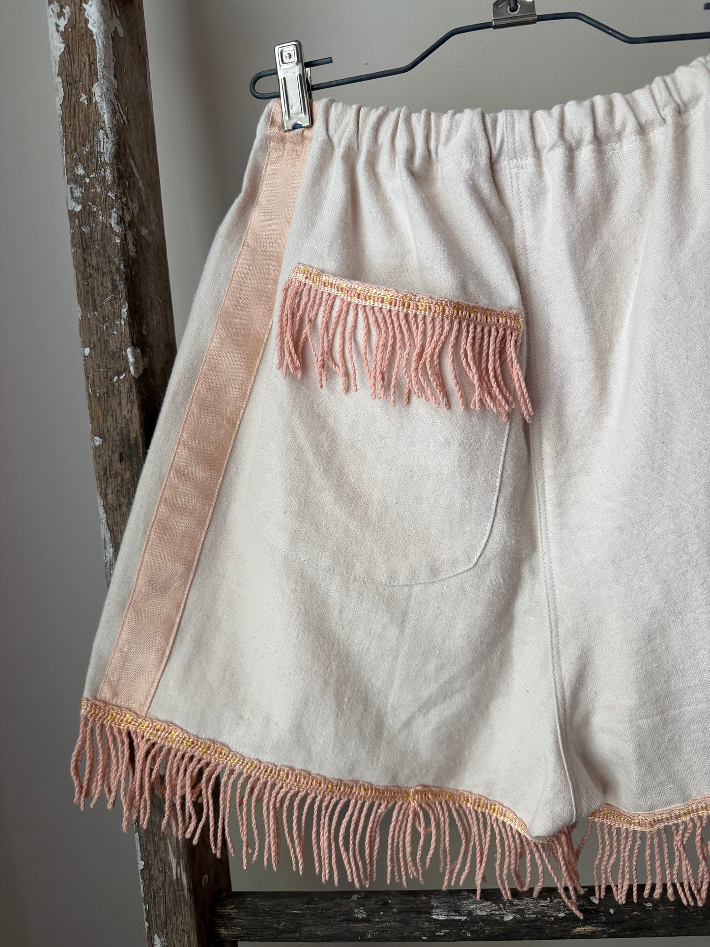 San Francisco Souvenir Fringe Shorts [S/M]