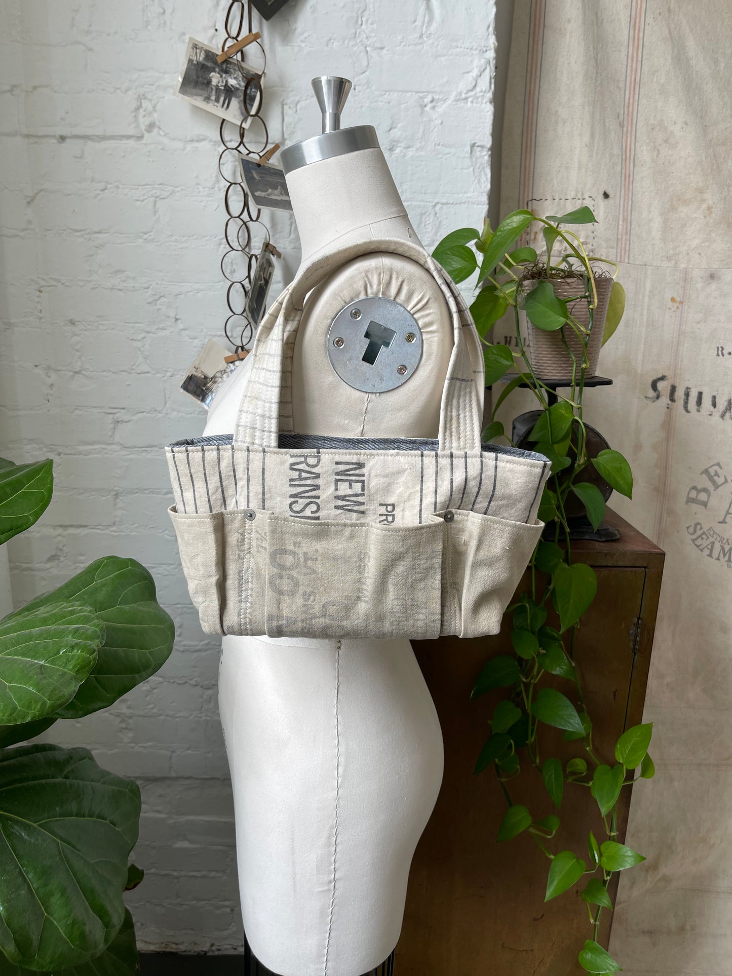 New York City Small Garden Tote