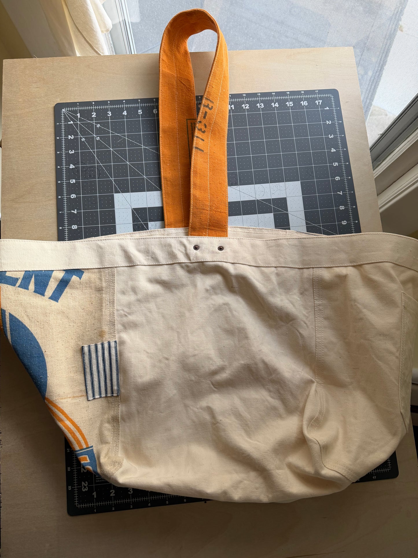 Monument Feed Sack Newspaper Bag
