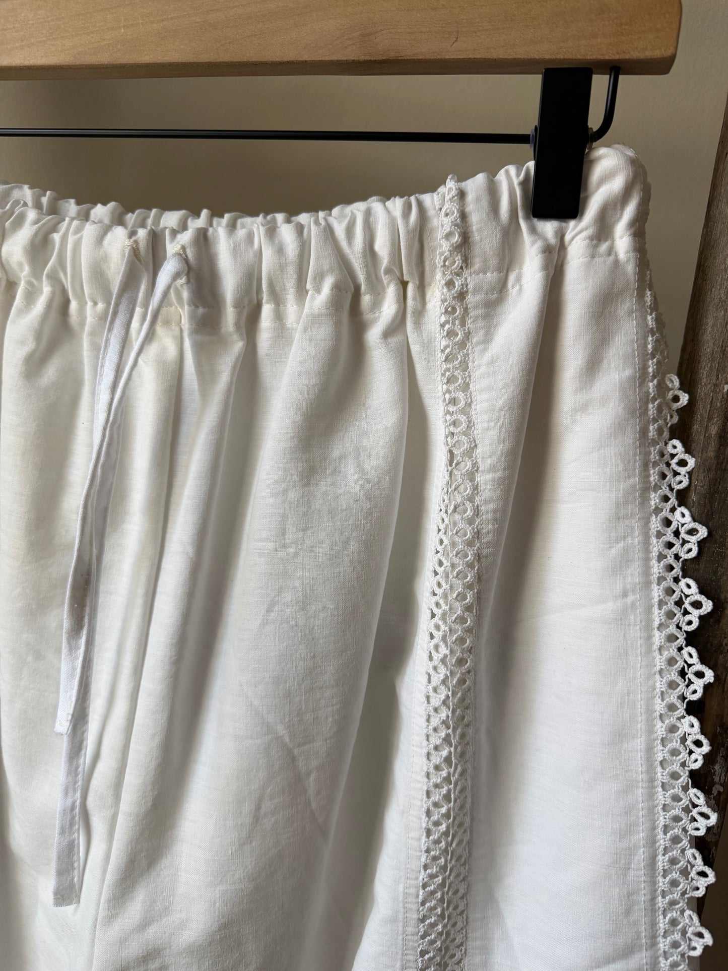 Crochet Stripe Bloomer Pants w/ Apron [S/M]