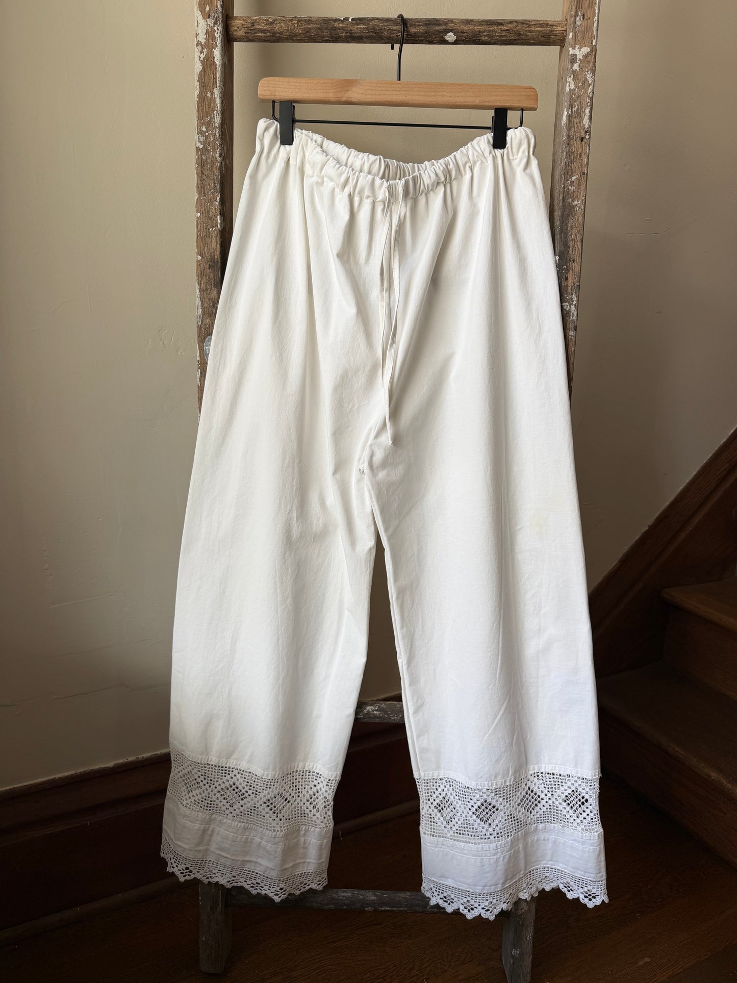 Double Crochet Hem Bloomer Pants w/ Apron [M/L]
