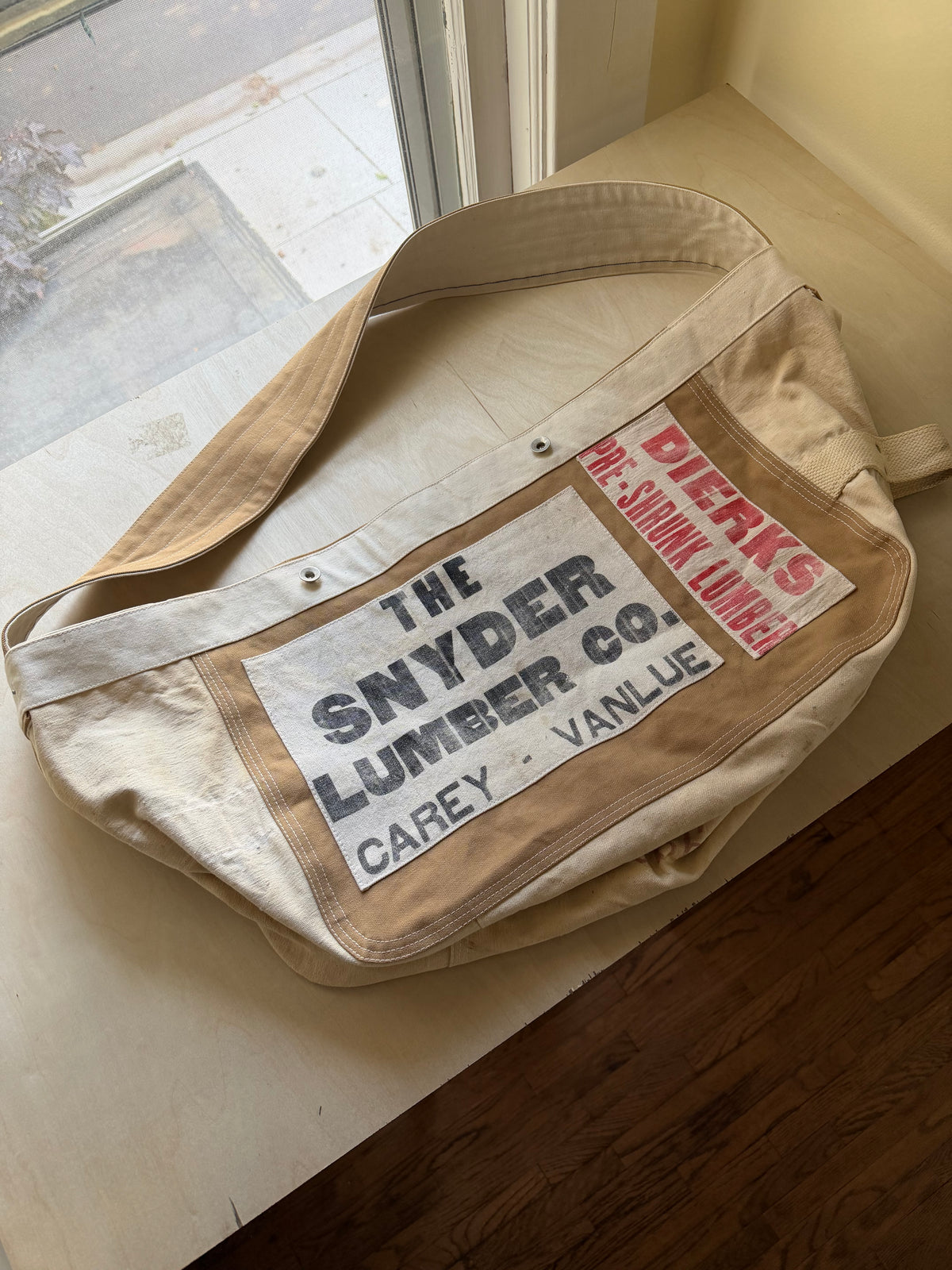 Lumber Apron Newspaper Bag