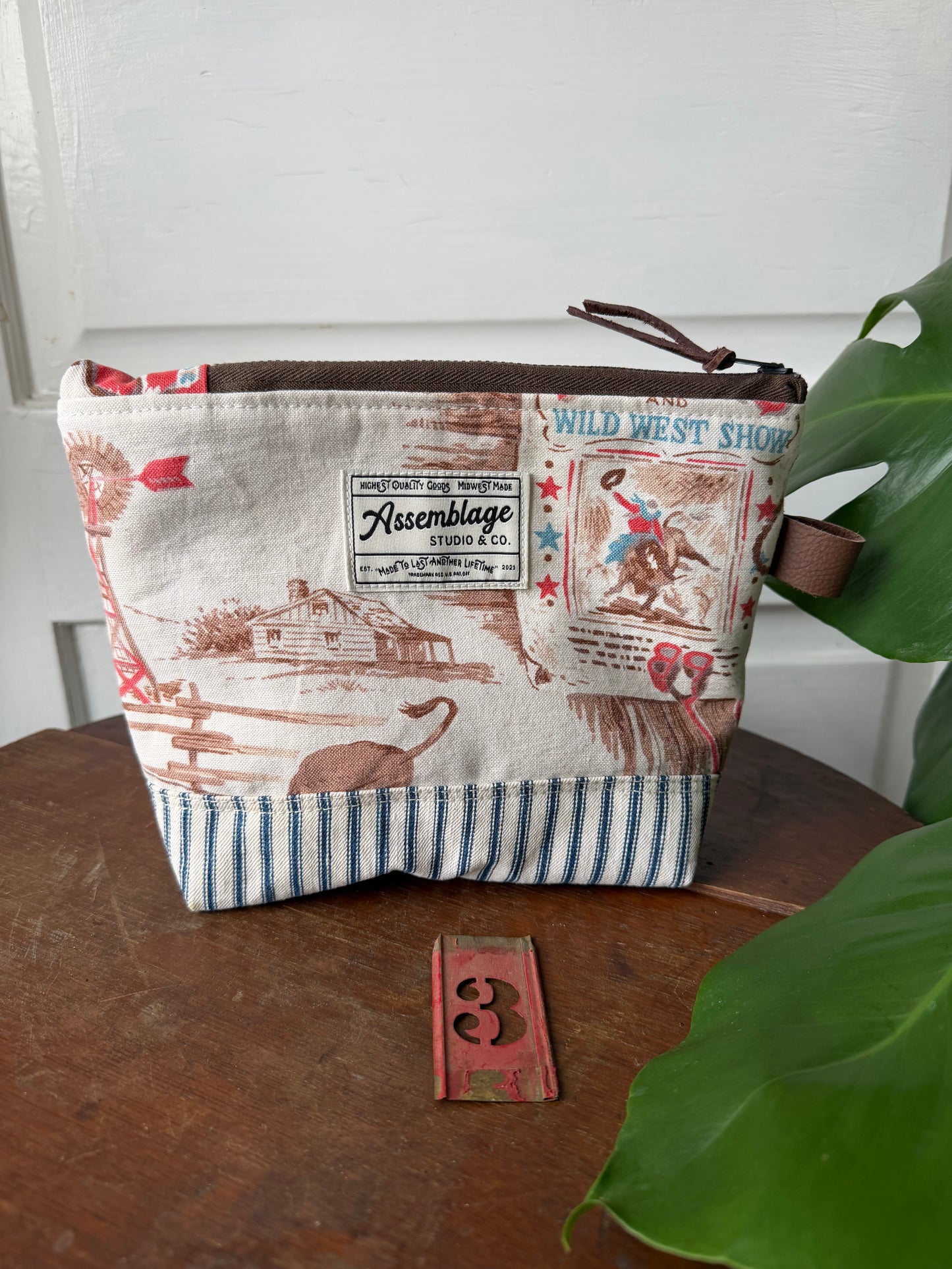 Wild West Zipper Pouches