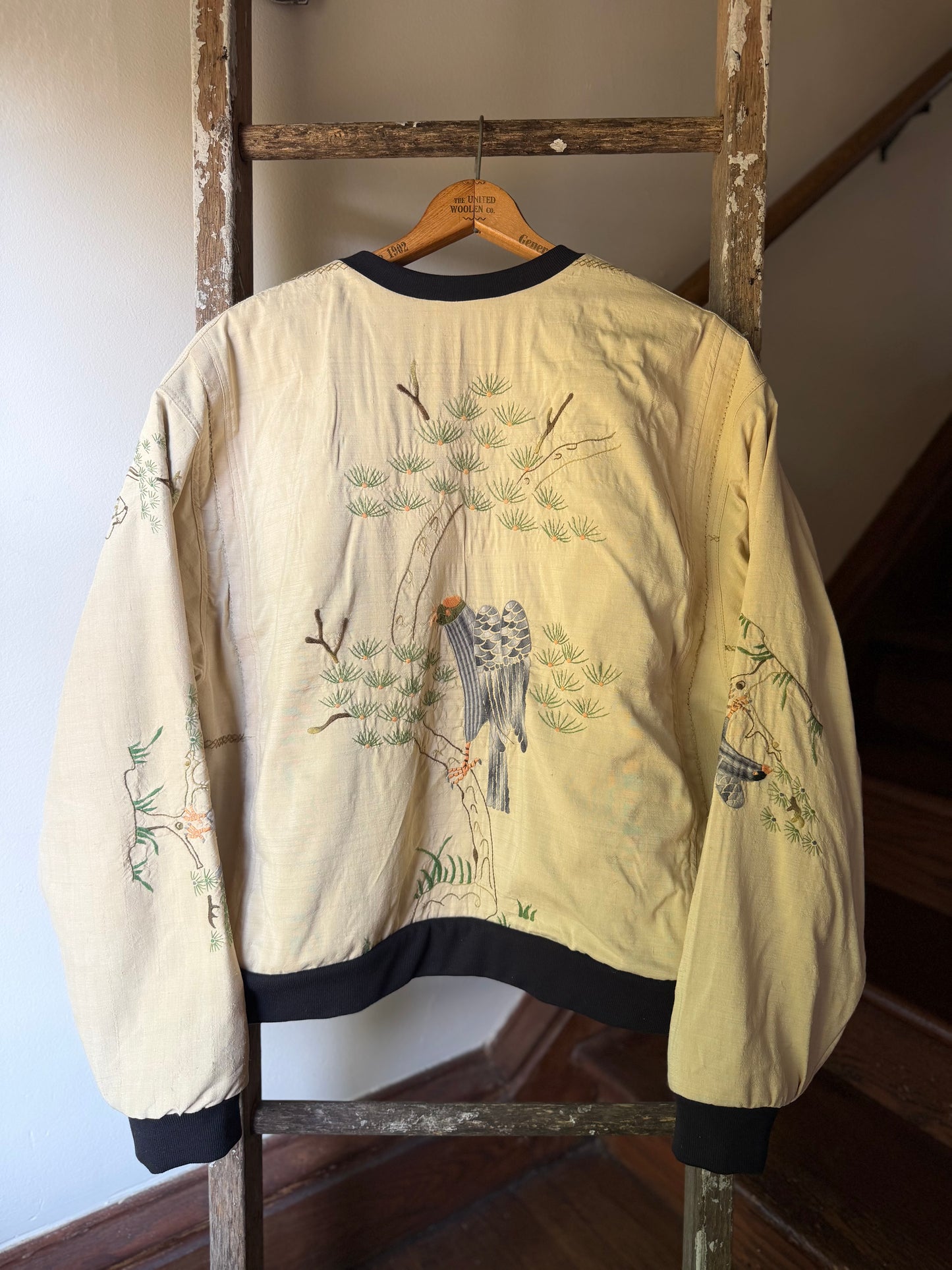 Embroidered Souvenir Jacket [XL]