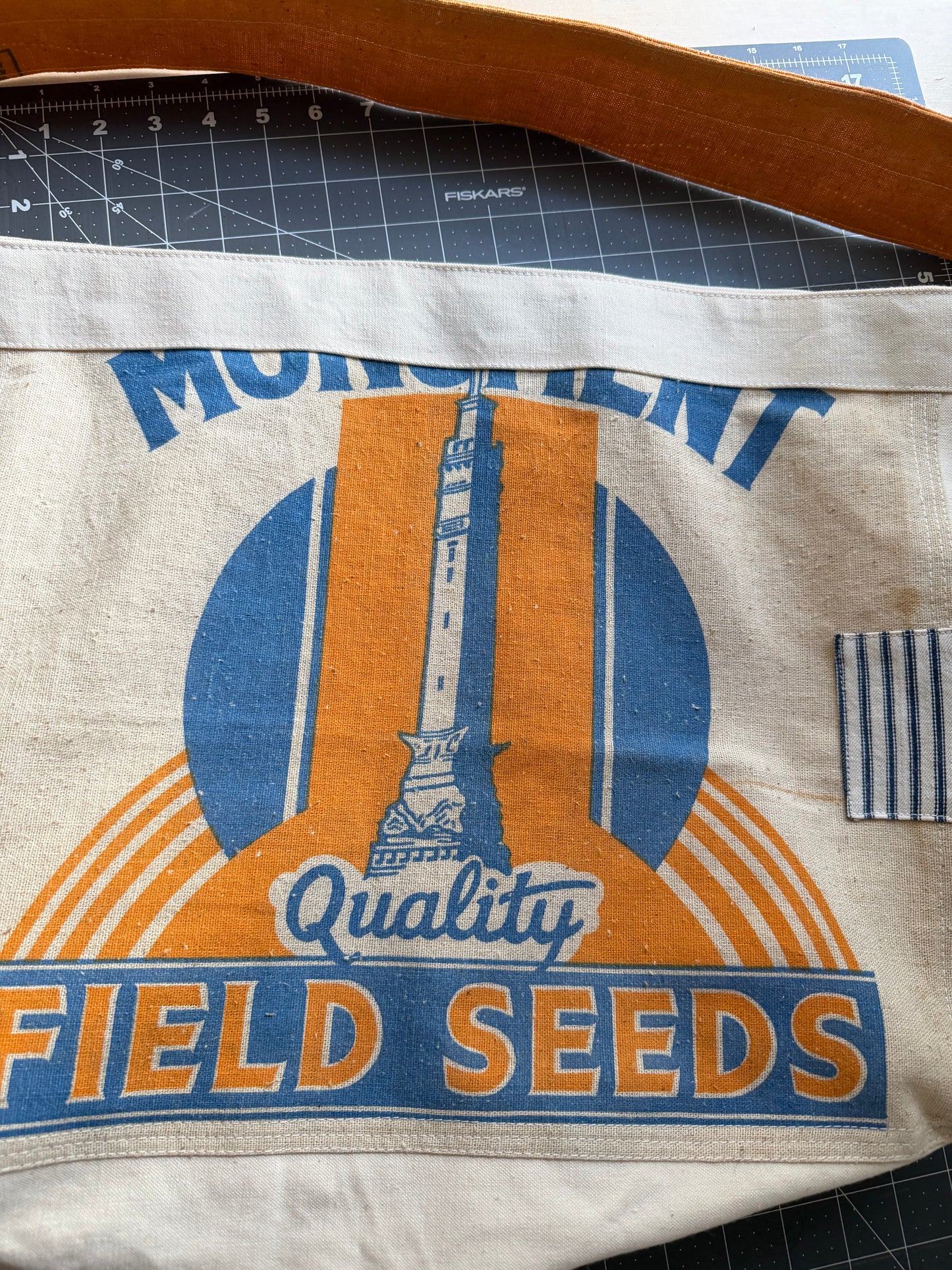 Monument Feed Sack Newspaper Bag