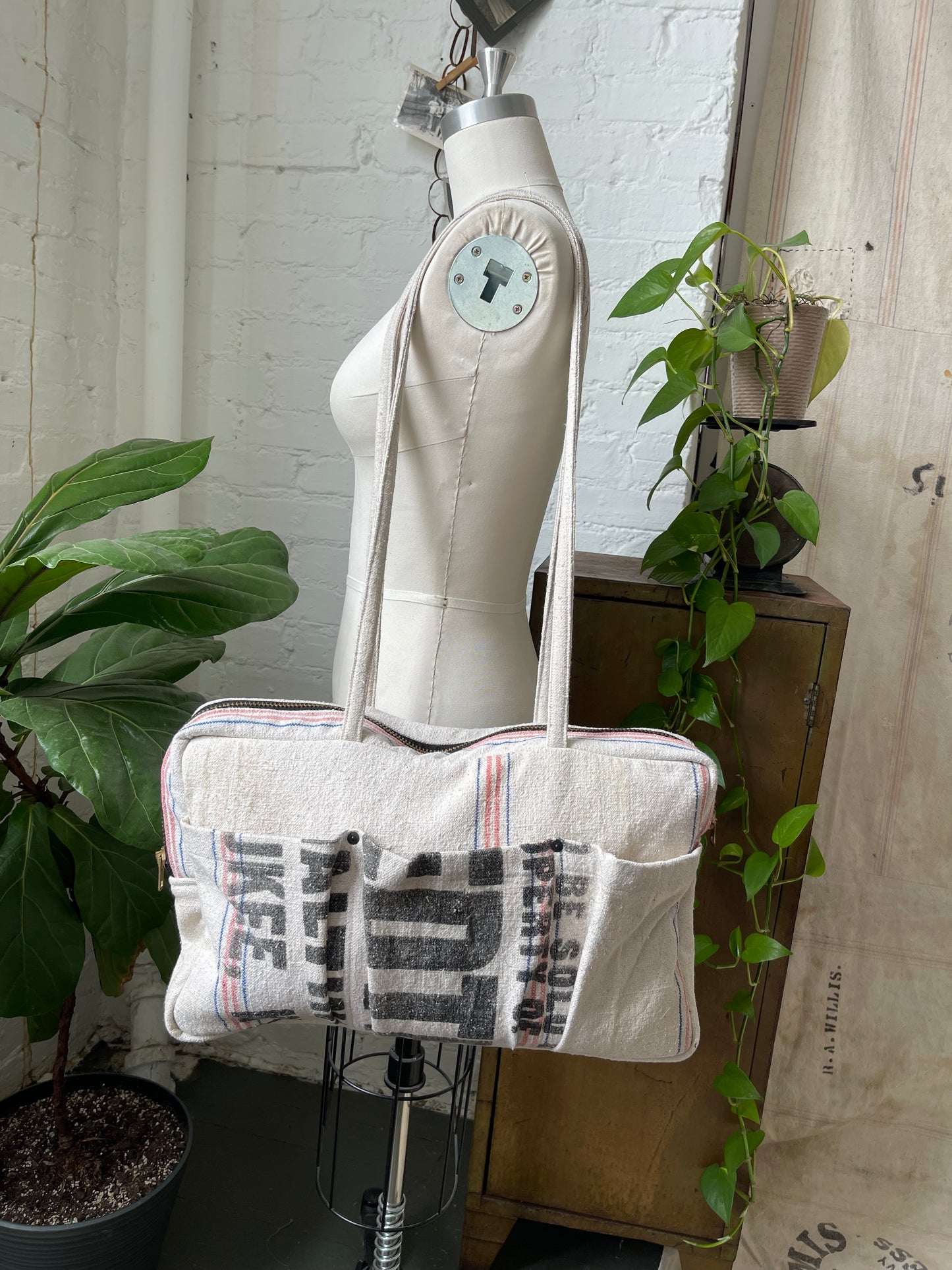 1951 Feedsack Carryall