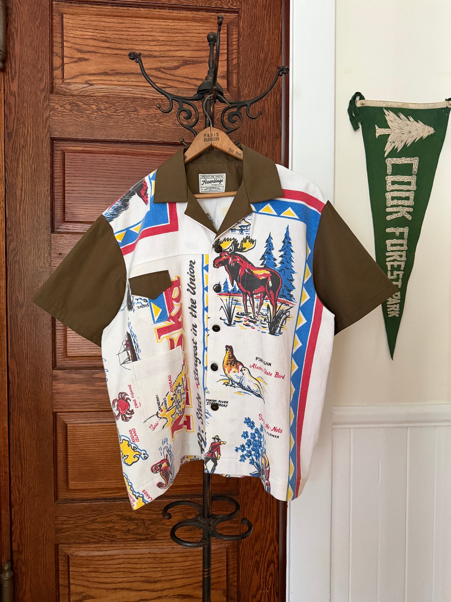 Alaskan Wilderness Souvenir Camp Collar [L]