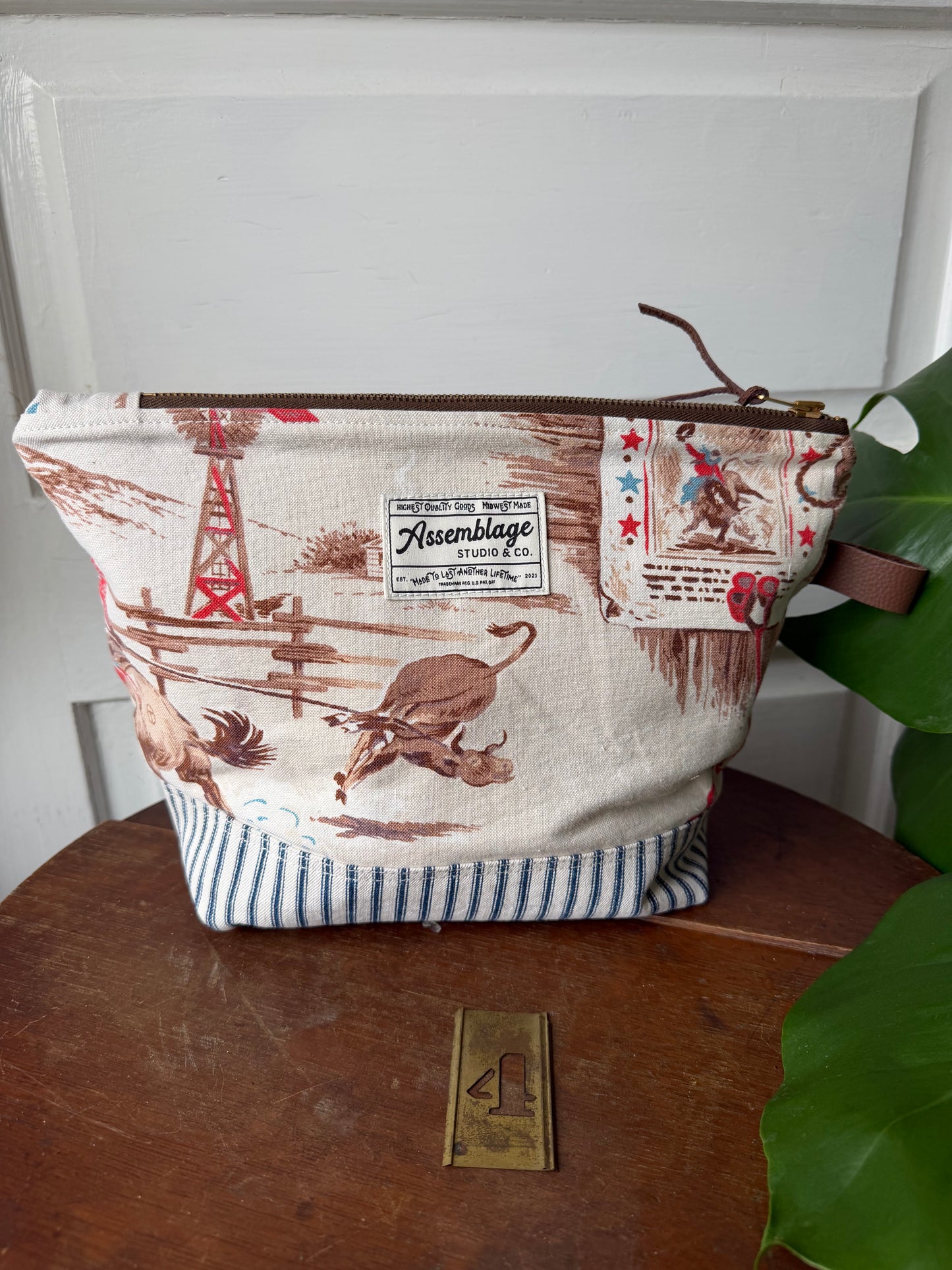 Wild West Zipper Pouches