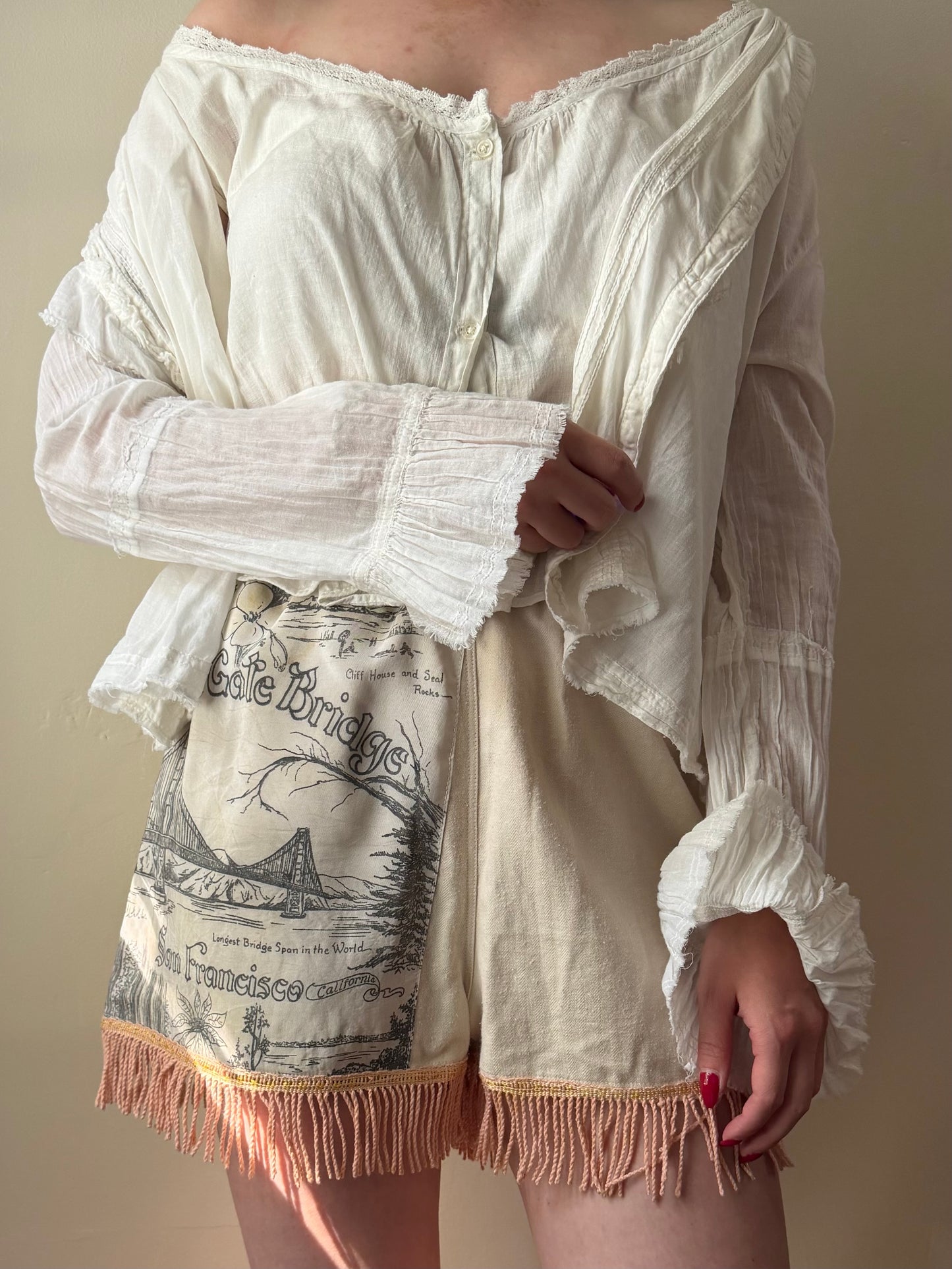 San Francisco Souvenir Fringe Shorts [S/M]