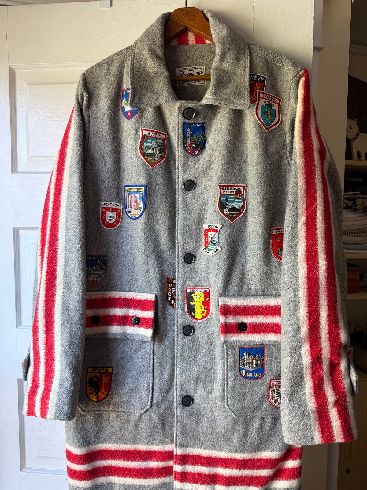 Souvenir Patch Coat [M]