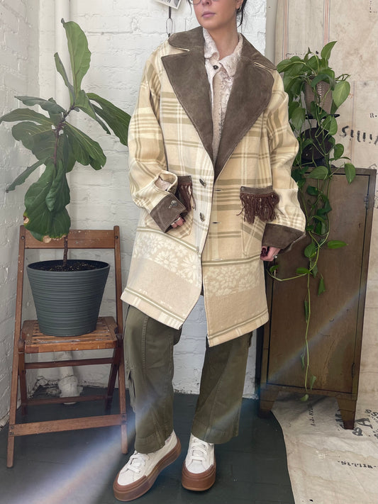 Camp Blanket Fringe Overcoat [M/L]