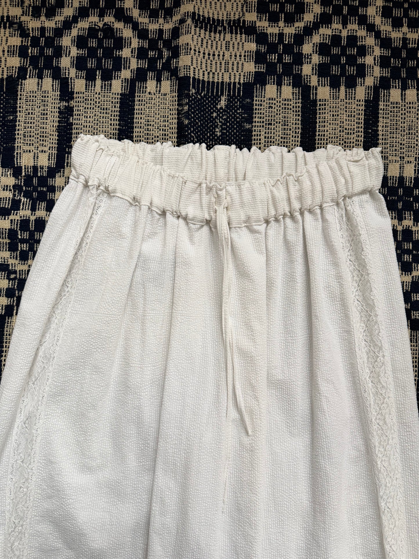 Lace Striped Bloomer Ruffle Pants [M]