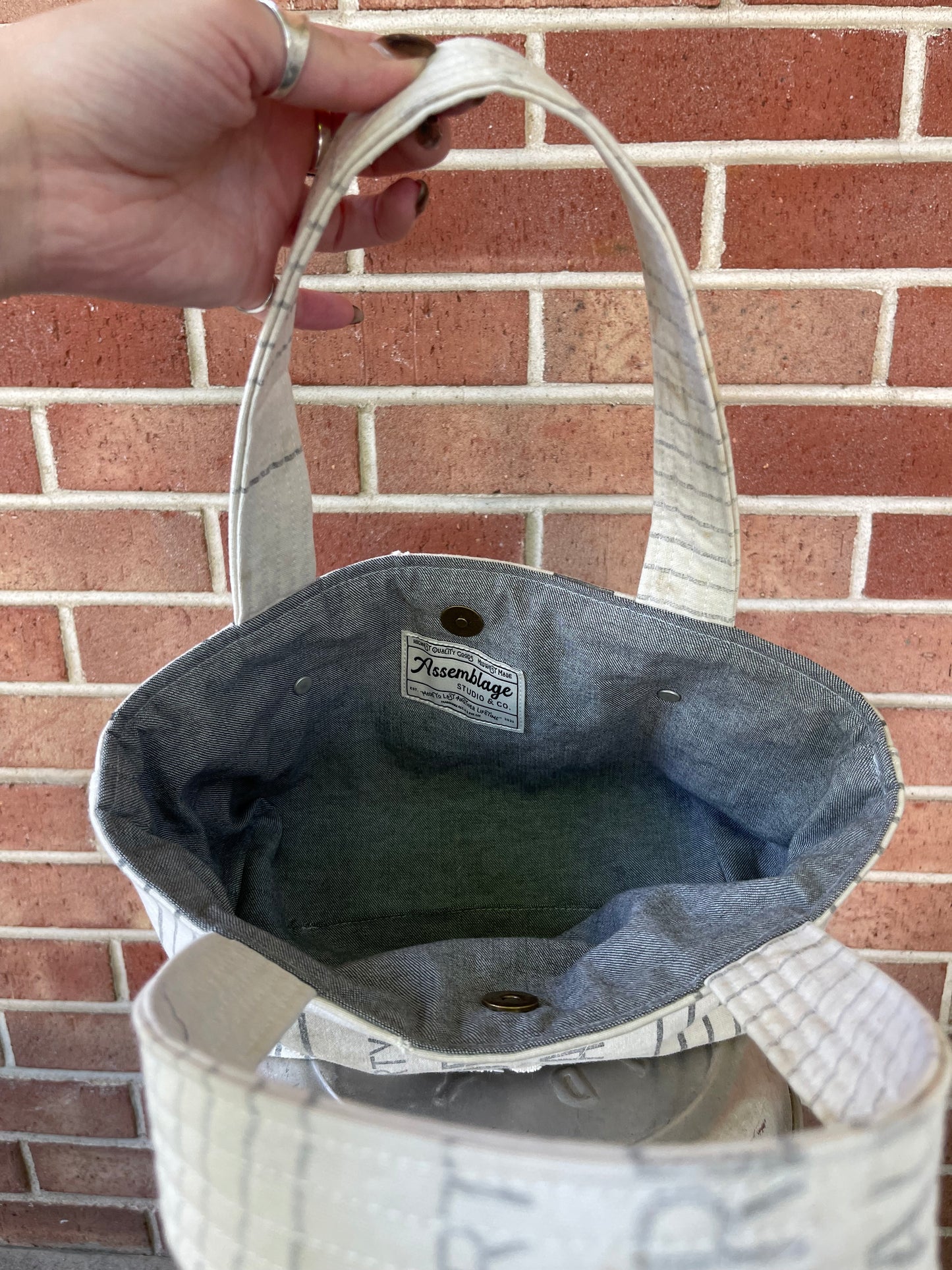 New York City Small Garden Tote