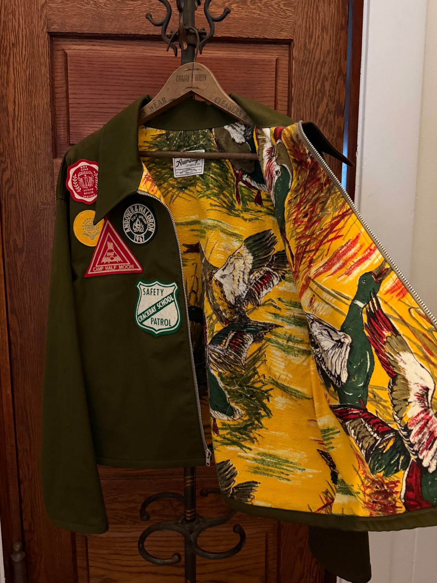 Olive Souvenir Camp Jacket [M]